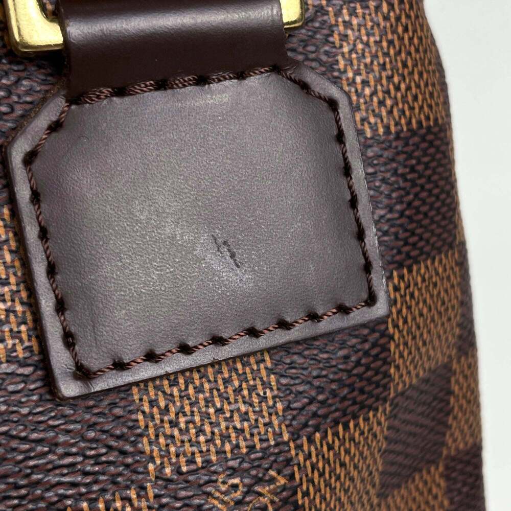 LOUIS VUITTON Authentic Brown Damier Pochette Shoulder Bag - Picture 4 of 6